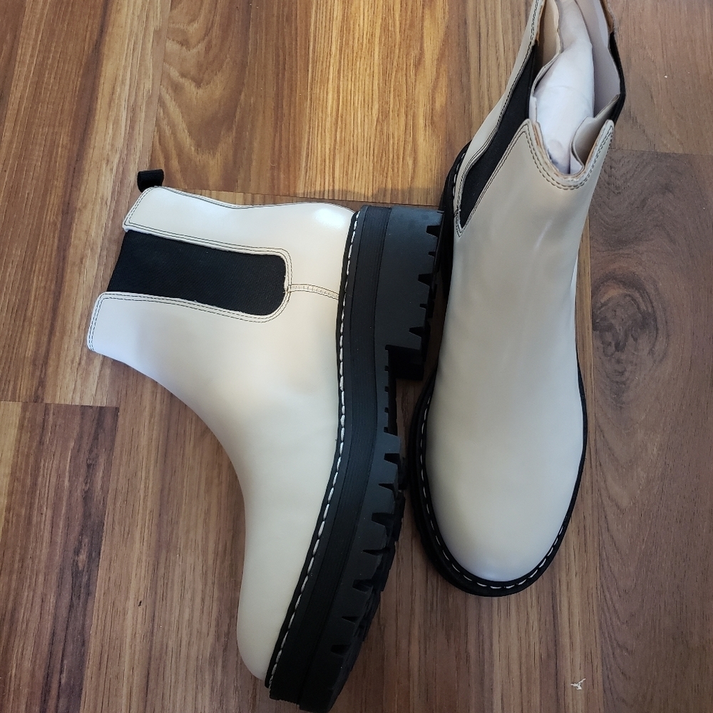 🆕Marc fisher leather boots